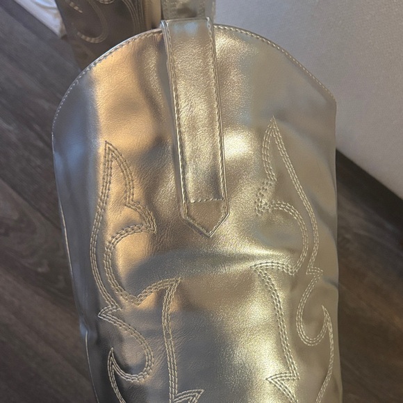 Knee High Silver Cowboy Boots - Picture 6 of 7